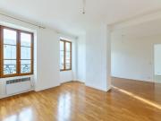 Appartement Paris 65m² T3 11ème traversant/lumineux