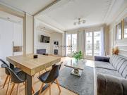 Appartement Paris IX Eme