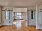 Appartement Paris Vii Eme 170m² Paris 7ème