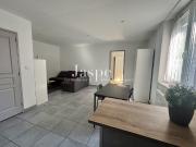 Appartement proche Chateaucreux en rez de chaussée de jardin