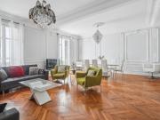 Appartement proche mer dans le Carré d'or