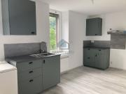 APPARTEMENT RENOVE AU 1er étage PONT DE ROIDE