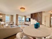 APPARTEMENT RÉNOVÉ AVEC DES MATERIAUX DE LUXE GARAGE ET CA