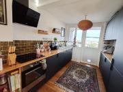 Appartement rénové Dernier étage Vue dégagée