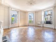 Appartement Saint Michel 6 pièces 157.10 m2