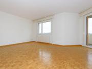 Appartement situé en face de l'Etang du Jura