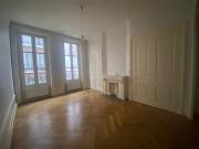APPARTEMENT T2 A LOUER ST ETIENNE TREFILERIE 59.6 m2 415...
