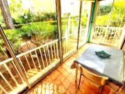 APPARTEMENT T2 AU BORD DE MER + PISCINE ET PARKING...