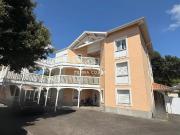 Appartement T2 bis en dernier etage d'une residence...