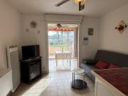 Appartement T2 Bis en rez de chaussée, aperçu mer à quelques