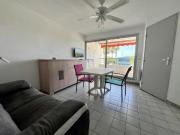 Appartement T2 cabine au 3ème étage avec un parking PORT C