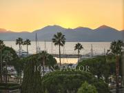 Appartement T2 rénové vue mer 34m² Cannes