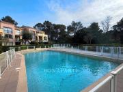 Appartement T2 Rez de jardin au golf de Valescure