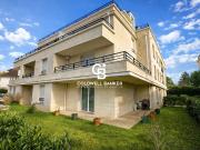 Appartement T3 avec jardin et 2 places de parking...