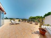 Appartement T3 Cannes Lumineux en dernier étage Vue panoram