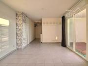 Appartement T3 de 60 m2 avec terrasse de 15 m2, parking et c