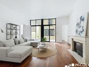 Appartement T3/T4 avec terrasse et parking – Triangle...