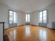 Appartement T4 avec parking cave et grenier