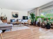 APPARTEMENT T4 AVEC TERRASSE, JARDIN, STATIONNEMENTS –...