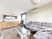 Appartement T4 bien agencé proche centre ville Salon de...