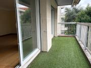 Appartement T4 de 100.63 m² avec terrasse dans une...