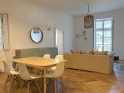 Appartement T4 de 106.32 m² en étage élevé dans un...