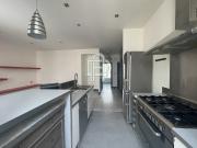 Appartement T4 de 80 m2 Quartier du quai Victor Hugo