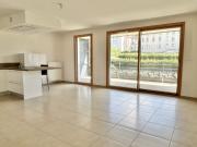 APPARTEMENT T4 DE 93 m2 + BALCON DANS RESIDENCE DE STANDING