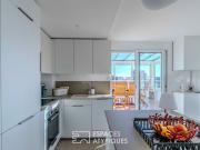Appartement T4 en dernier étage avec aperçu mer ! 63m²...