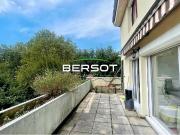 Appartement T4 en duplex avec terrasse et garage secteur...