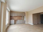 Appartement T4 rénové avec terrasse