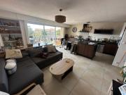 Appartement T4 vue mer avec terrasse, cave et parking
