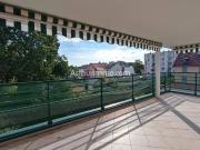 Appartement T5 avec terrasse dans résidence avec ascenseur Appartement T5 avec terrasse dans résidence avec ascenseur