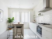 Appartement traversant avec grande terrasse et parc...