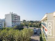 Appartement traversant de type 4 de 86 m² rénové en...