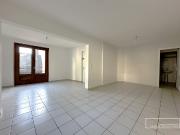 Appartement type 1 bis, en rez de chaussée avec 1 place...