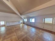Appartement type 3 de 112.25 m2 + cave voutée 40 m2...