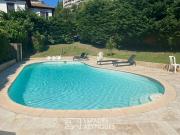 Appartement type 4 avec 40m2 de terrasse en rez de...