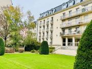 Appartement Versailles centre, 7 pièces avec balcon 150...