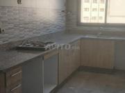 Appartement vide 3 chambre à Ain sebaa