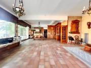 Appartement volumineux avec toit terrasse