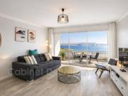 Appartement vue mer, sur le port de Sanary