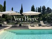 APPARTEMENTS AVEC PISCINE ALPILLES