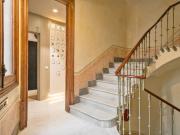 Appealing double bedroom in L'Antiga Esquerra de...