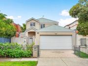 Appealing 'Green Title' Family Home, with...