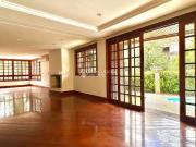 Aprecie uma vida nova em uma casa de cinema com 3...