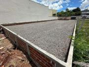 Apresentamos um lote de alto potencial, localizado no...