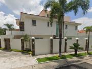 Aprovecha Casa Remate en Venta en Bugambilias, Zapopan,...