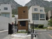 ¡APROVEHCA ESTA GRAN OPORTUNIDAD! Casa en Santa...