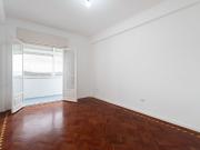 Aproveite o Conforto Moderno Neste Charmoso T2...